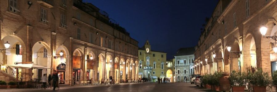 Fermo Piazza del Popolo