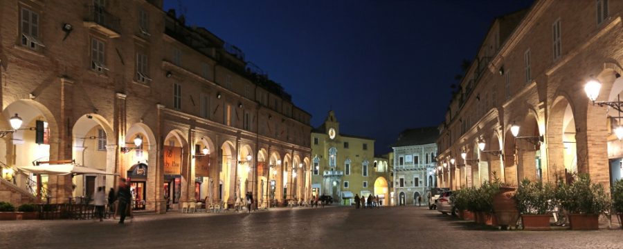 Fermo Piazza del Popolo